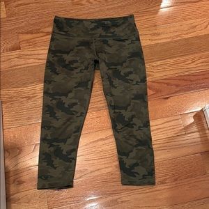 Camo leggings